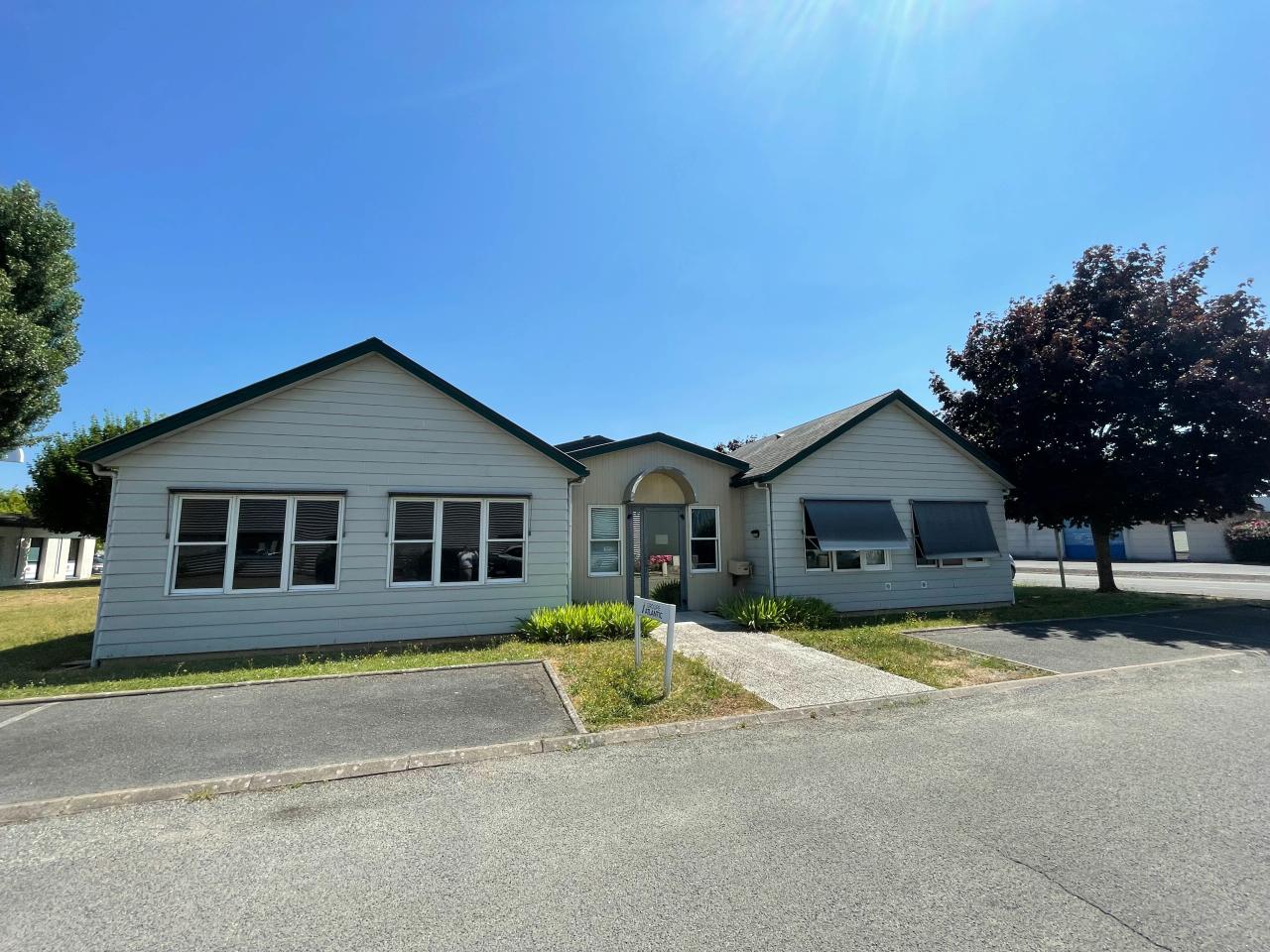 Bureau La Chapelle-Saint-Mesmin 321m² Location bureau La Chapelle-Saint-Mesmin Loiret OLBUR2422019 13